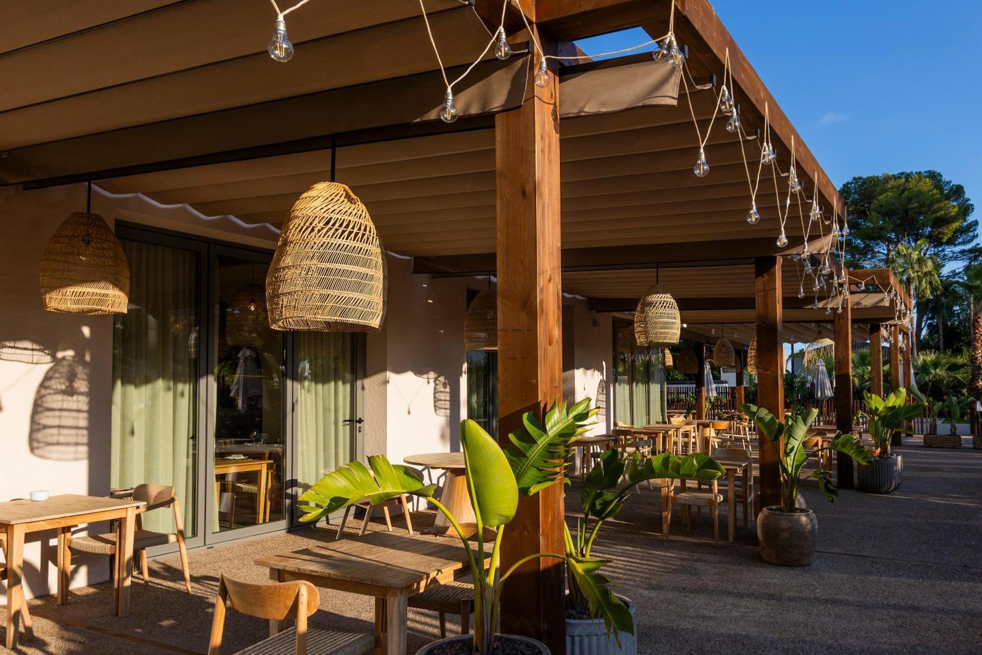 Albades Hotel & Spa (Adults Only) 베니카씸 외부 사진