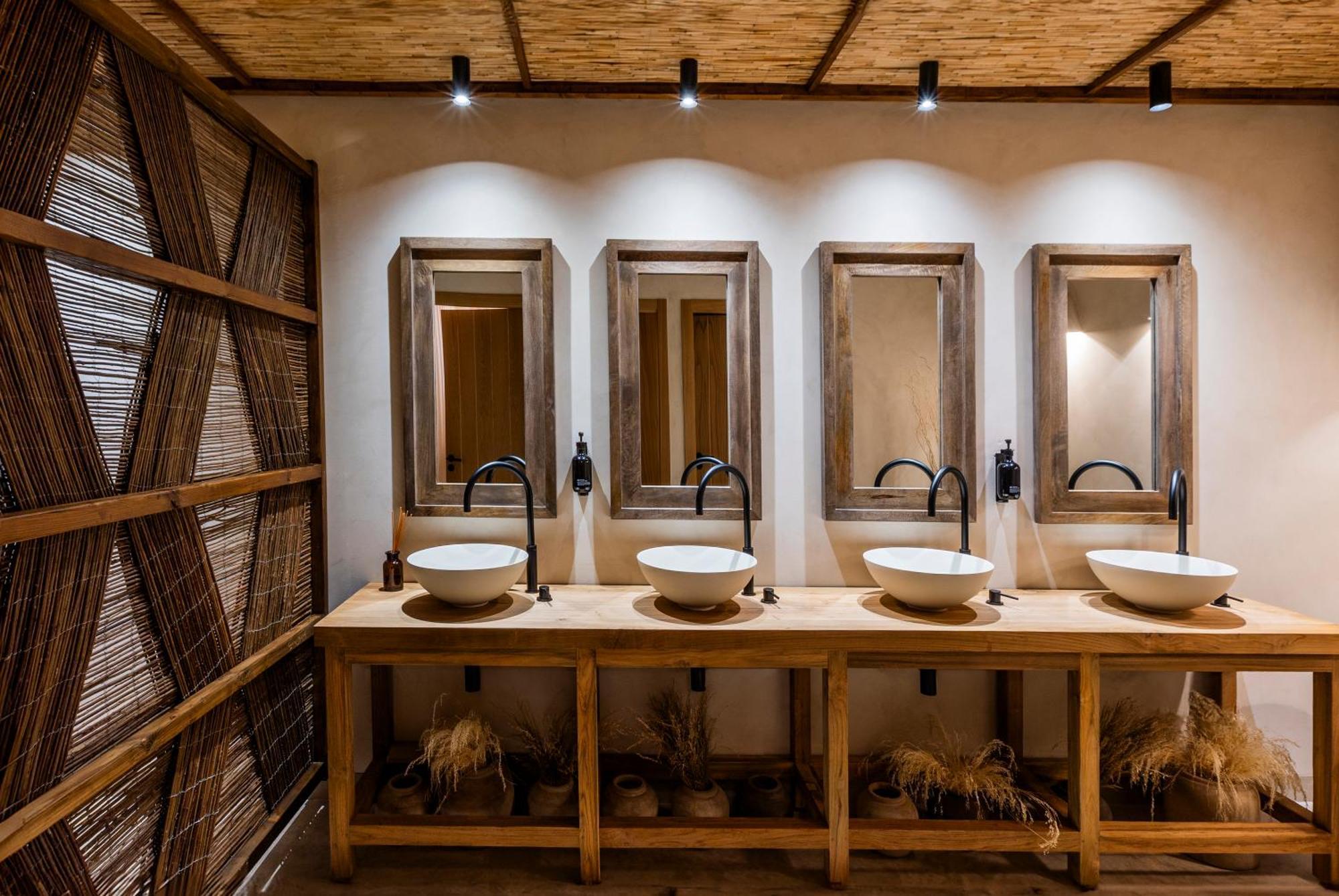 Albades Hotel & Spa (Adults Only) 베니카씸 외부 사진