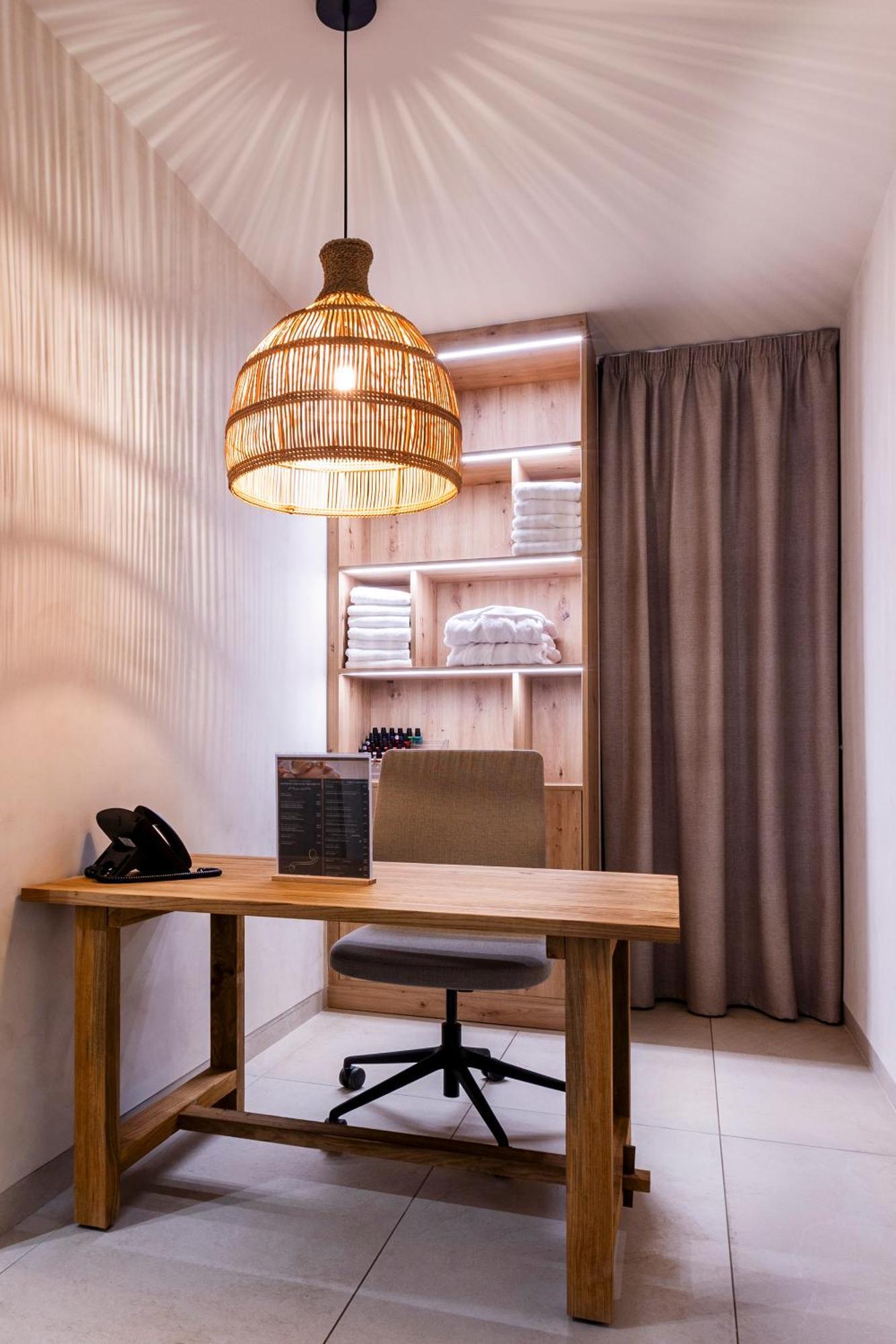 Albades Hotel & Spa (Adults Only) 베니카씸 외부 사진